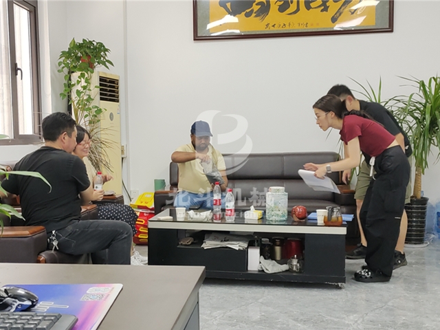 孟加拉國新客戶走進(jìn)北斗機械